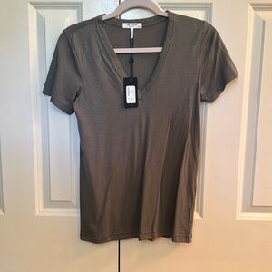 Rag & bone V- neck